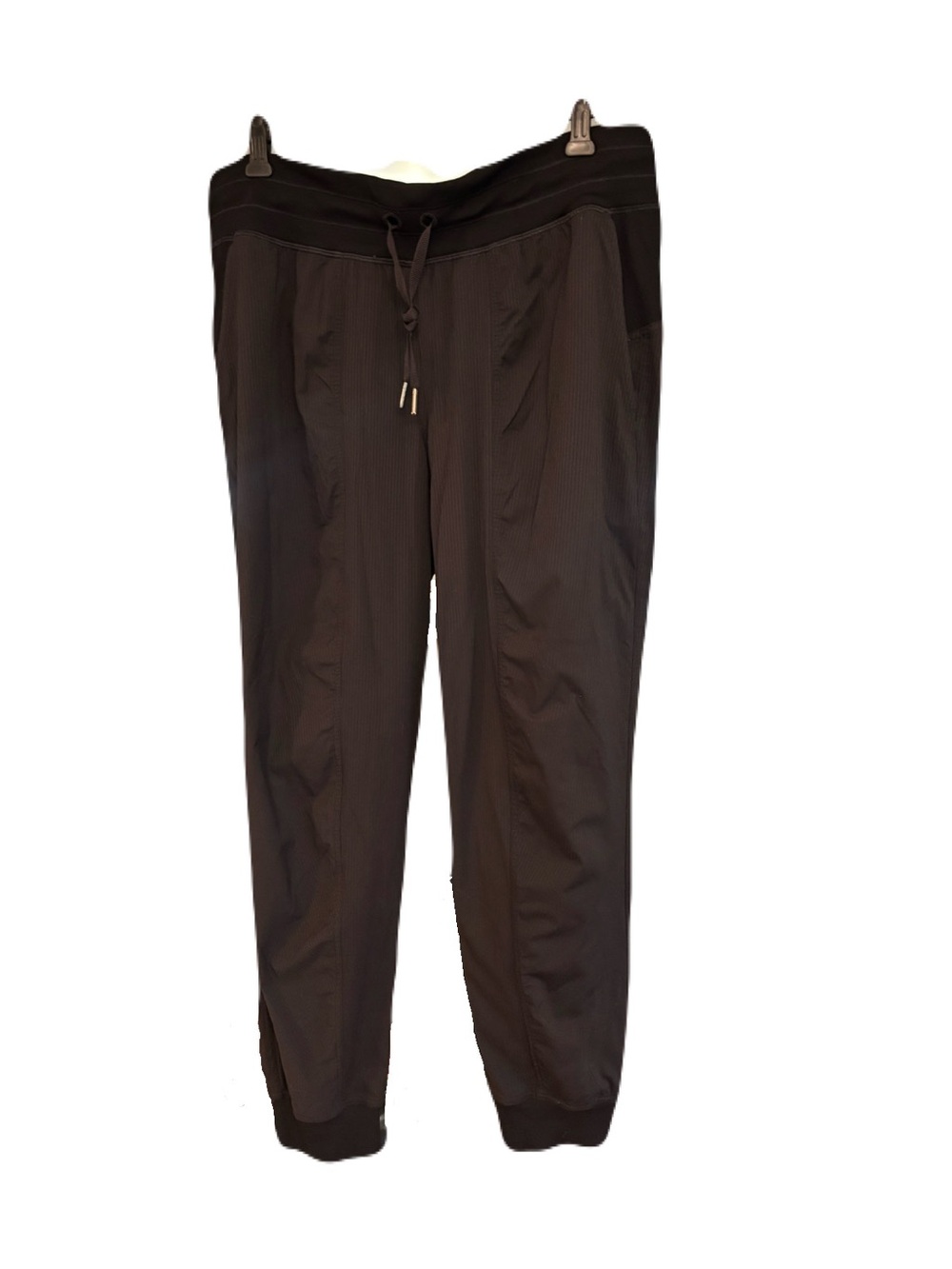 Lululemon Black Technical Travel Jogger Pants Size 12 Hidden Pocket Athleisure